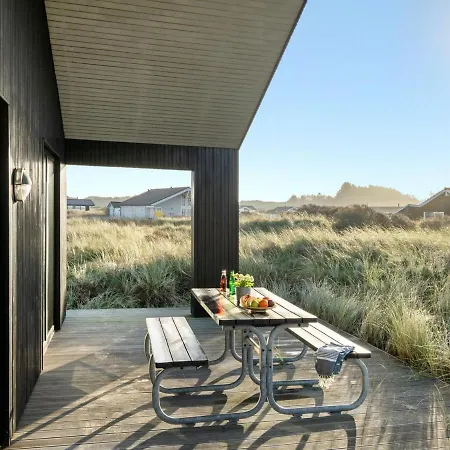 Holiday home Fannie Hjorring
