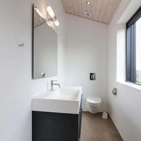 Fannie - 250m From The Sea By Interhome * Йёрринг